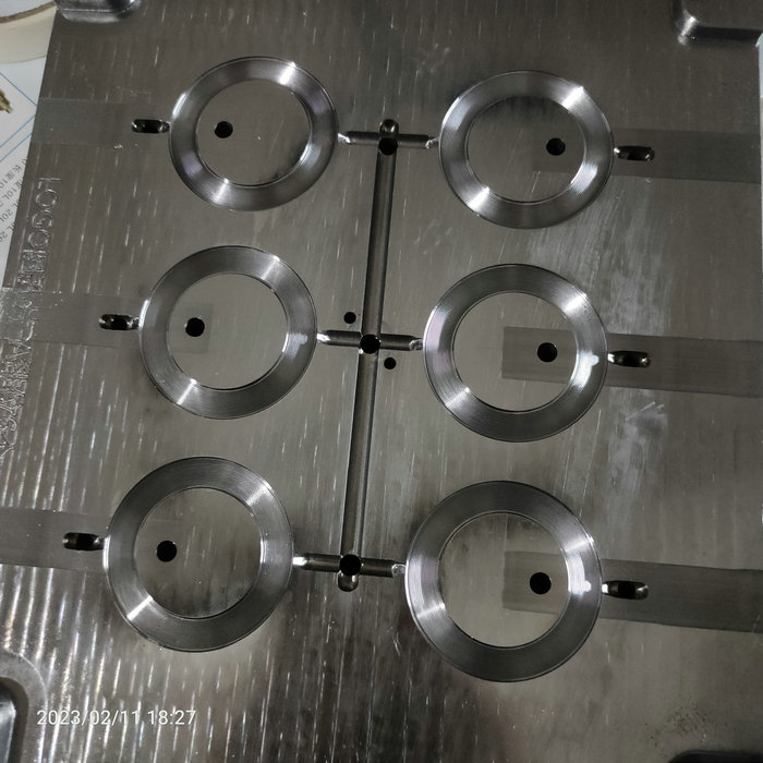 保护套模具8